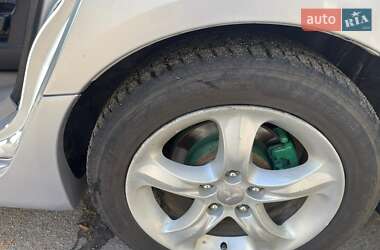 Минивэн Mitsubishi Grandis 2006 в  фото 12 Минивэн Mitsubishi Grandis 2006 в