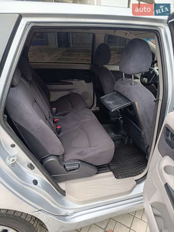 Минивэн Mitsubishi Grandis 2006 в Хмельнике фото 15 Минивэн Mitsubishi Grandis 2006 в Хмельнике
