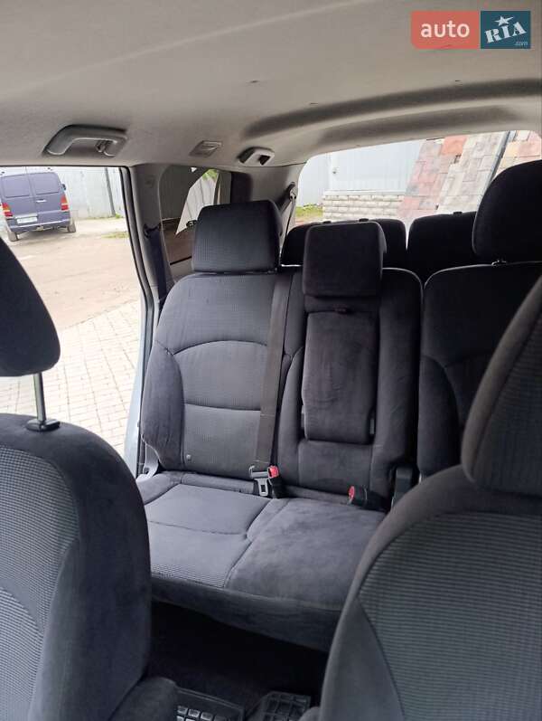 Минивэн Mitsubishi Grandis 2006 в Хмельнике фото 16 Минивэн Mitsubishi Grandis 2006 в Хмельнике