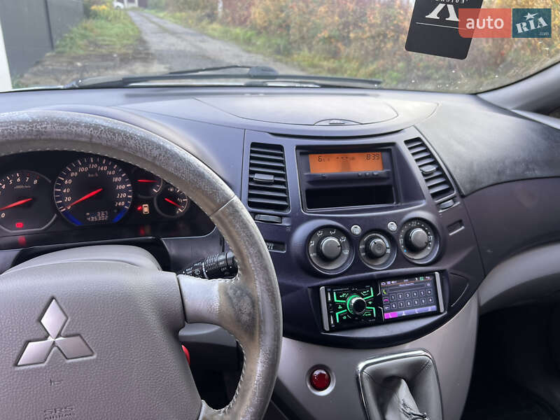Минивэн Mitsubishi Grandis 2005 в Ужгороде фото 7 Минивэн Mitsubishi Grandis 2005 в Ужгороде
