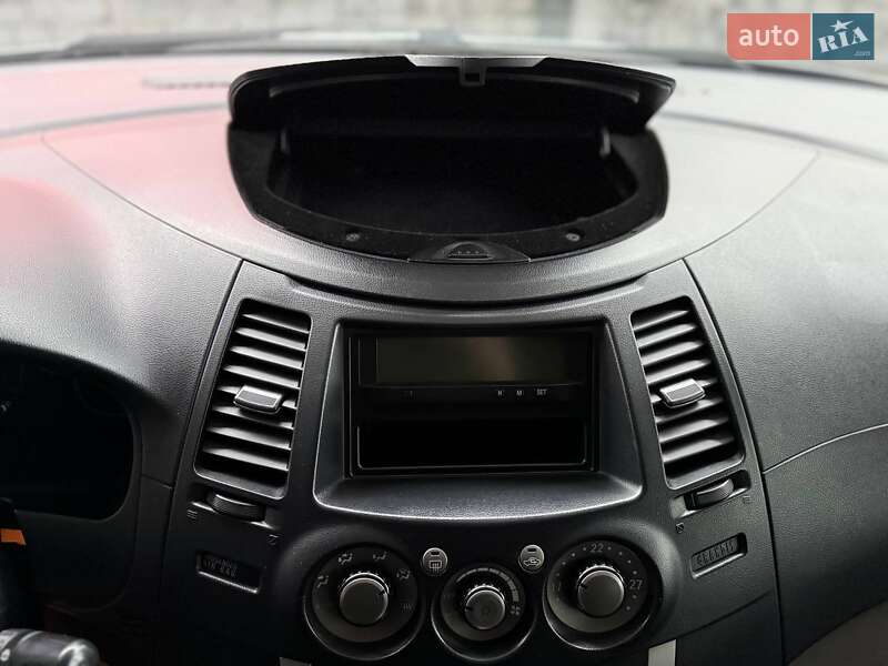 Минивэн Mitsubishi Grandis 2008 в Виннице фото 26 Минивэн Mitsubishi Grandis 2008 в Виннице