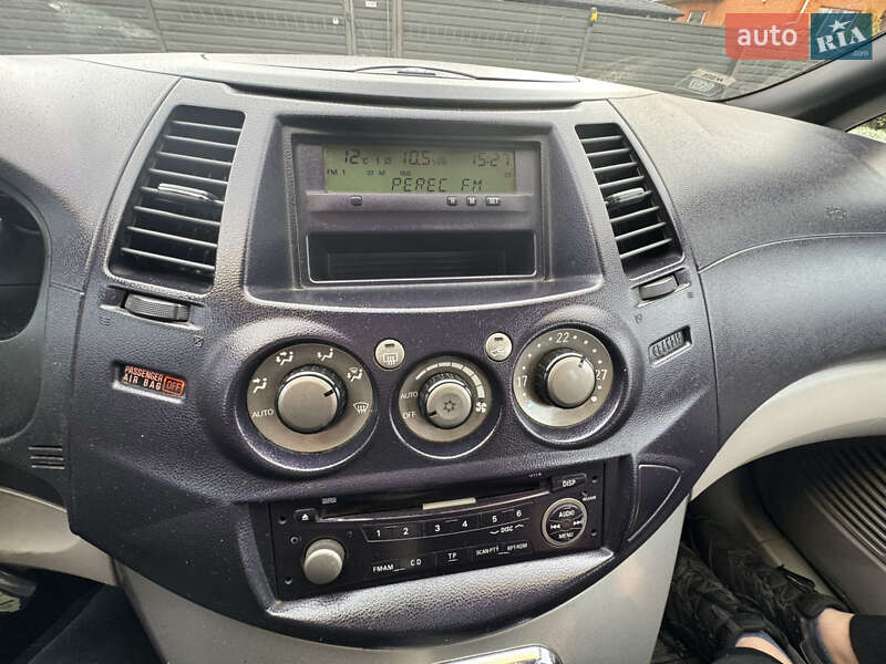 Минивэн Mitsubishi Grandis 2004 в Белой Церкви фото 34 Минивэн Mitsubishi Grandis 2004 в Белой Церкви