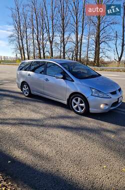 Минивэн Mitsubishi Grandis 2008 в Могилев-Подольске