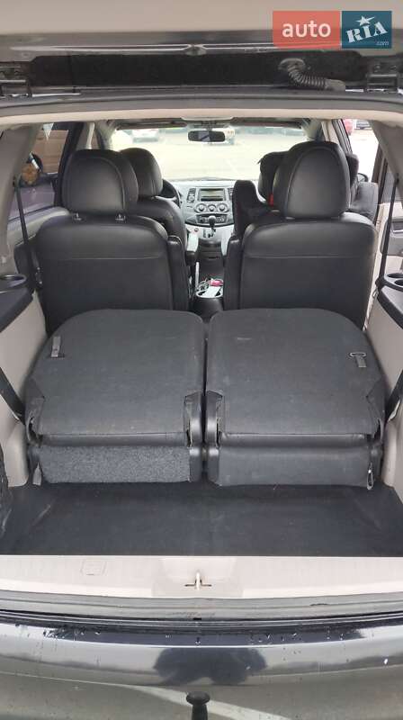 Мінівен Mitsubishi Grandis 2006 в Києві фото 11 Мінівен Mitsubishi Grandis 2006 в Києві