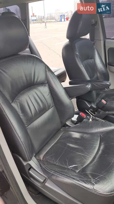 Мінівен Mitsubishi Grandis 2006 в Києві фото 20 Мінівен Mitsubishi Grandis 2006 в Києві
