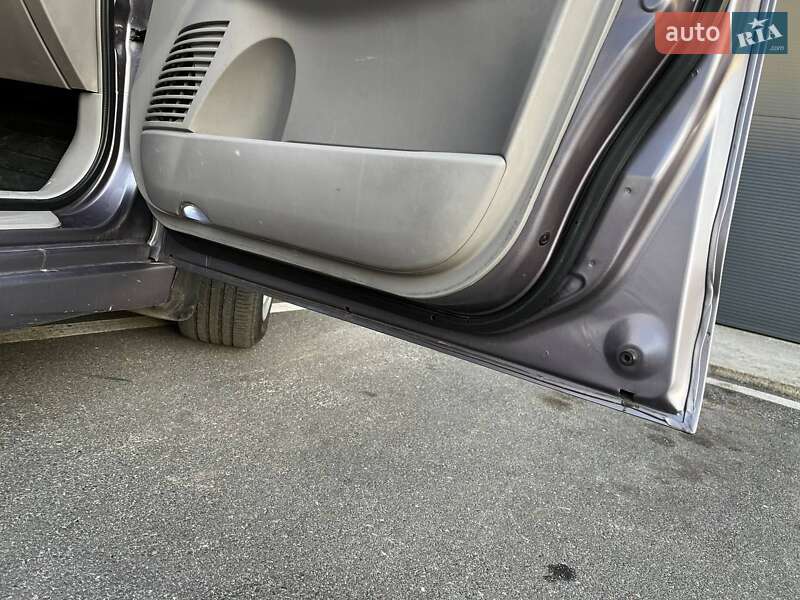 Минивэн Mitsubishi Grandis 2004 в Борисполе фото 23 Минивэн Mitsubishi Grandis 2004 в Борисполе