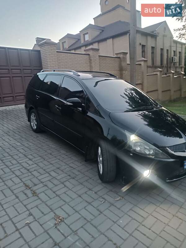 Минивэн Mitsubishi Grandis 2005 в Ровно фото 11 Минивэн Mitsubishi Grandis 2005 в Ровно
