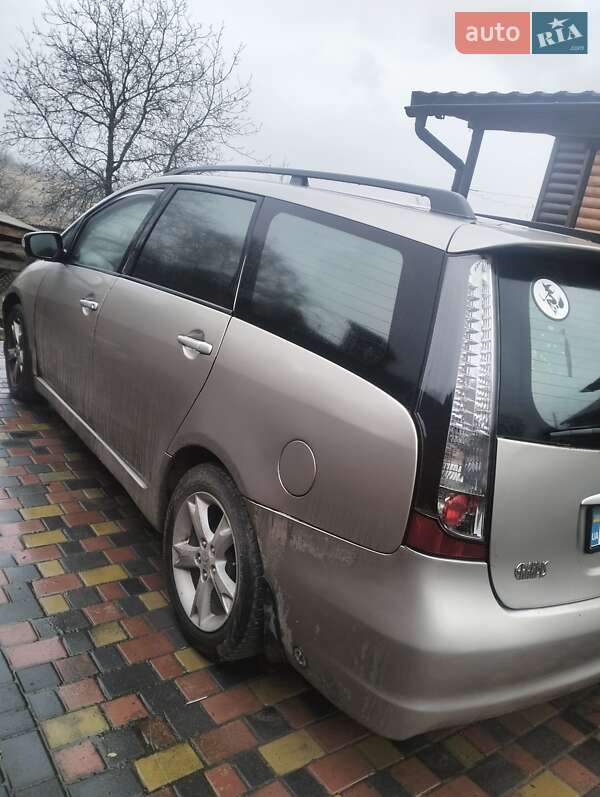 Минивэн Mitsubishi Grandis 2007 в Ровно фото 9 Минивэн Mitsubishi Grandis 2007 в Ровно