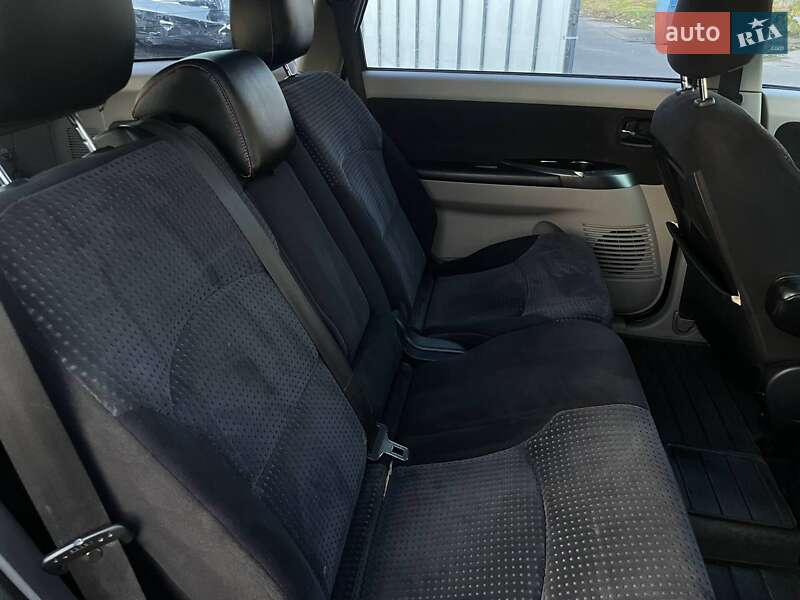 Минивэн Mitsubishi Grandis 2006 в Николаеве