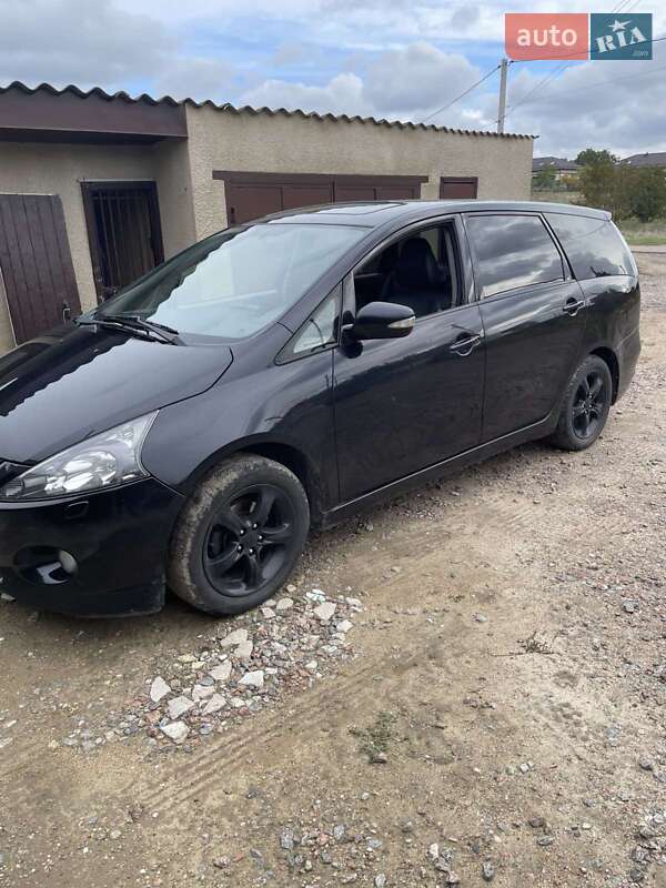 Минивэн Mitsubishi Grandis 2006 в Одессе