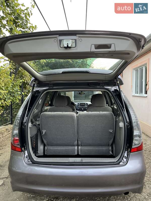 Мінівен Mitsubishi Grandis 2005 в Великій Михайлівці фото 7 Мінівен Mitsubishi Grandis 2005 в Великій Михайлівці