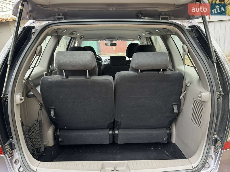 Минивэн Mitsubishi Grandis 2004 в Запорожье