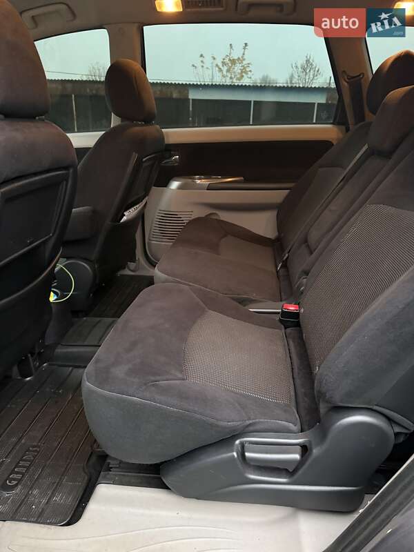 Минивэн Mitsubishi Grandis 2008 в Киеве фото 10 Минивэн Mitsubishi Grandis 2008 в Киеве