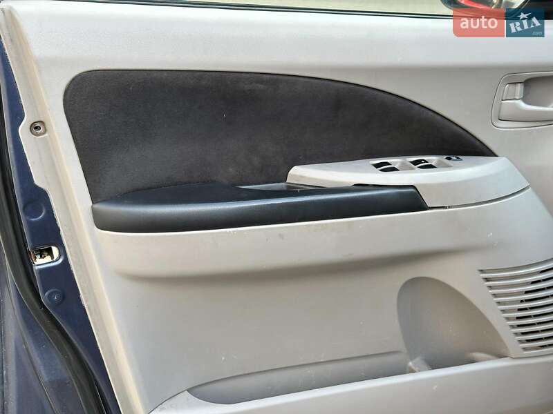 Мінівен Mitsubishi Grandis 2006 в Львові