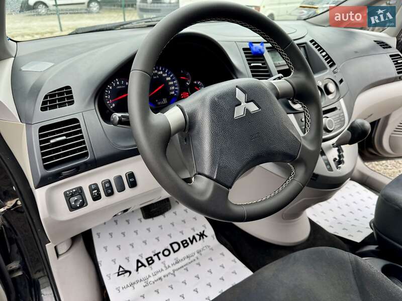 Минивэн Mitsubishi Grandis 2008 в Сумах