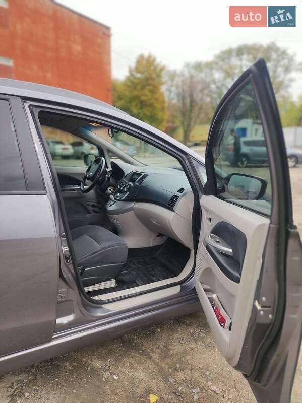Минивэн Mitsubishi Grandis 2009 в Днепре
