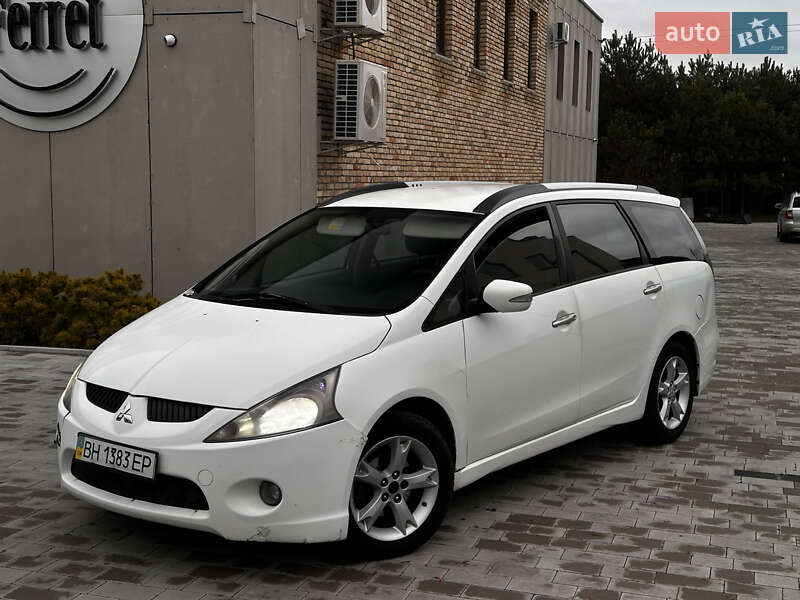 Mitsubishi Grandis 2008 Mitsubishi Grandis 2008