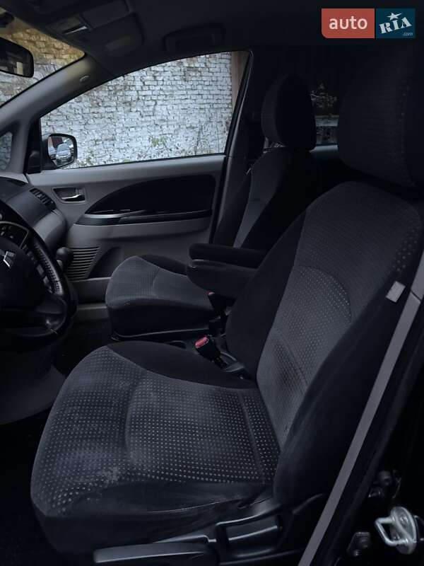 Мінівен Mitsubishi Grandis 2007 в Тернополі