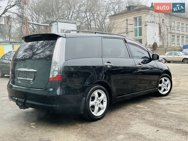 Мінівен Mitsubishi Grandis 2007 в Кам'янському