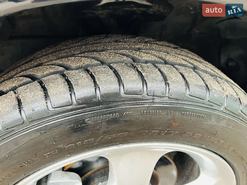 Мінівен Mitsubishi Grandis 2007 в Кам'янському