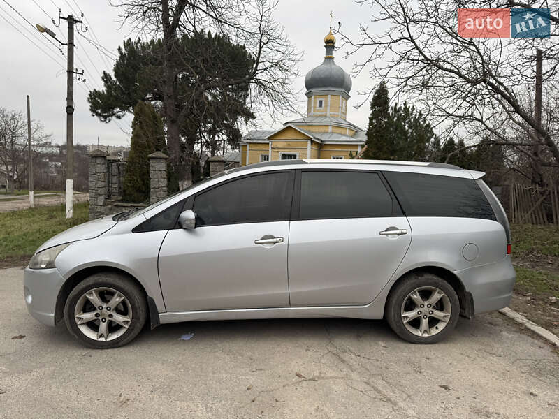 Мінівен Mitsubishi Grandis 2007 в Умані фото 2 Мінівен Mitsubishi Grandis 2007 в Умані
