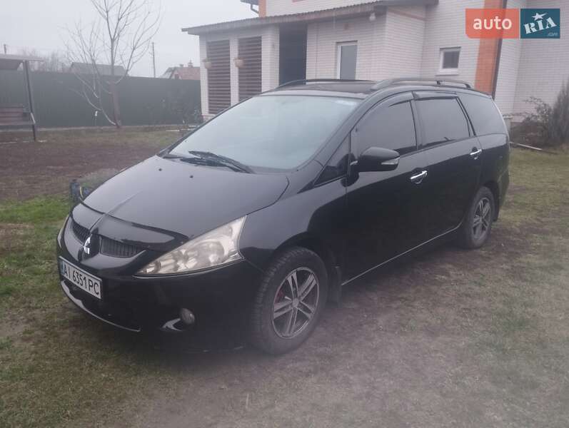 Минивэн Mitsubishi Grandis 2008 в Переяславе фото Минивэн Mitsubishi Grandis 2008 в Переяславе