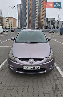Минивэн Mitsubishi Grandis 2006 в Киеве