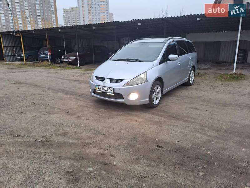 Mitsubishi Grandis 2008 Mitsubishi Grandis 2008