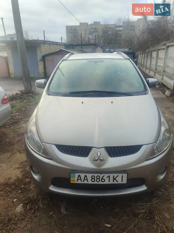 Mitsubishi Grandis