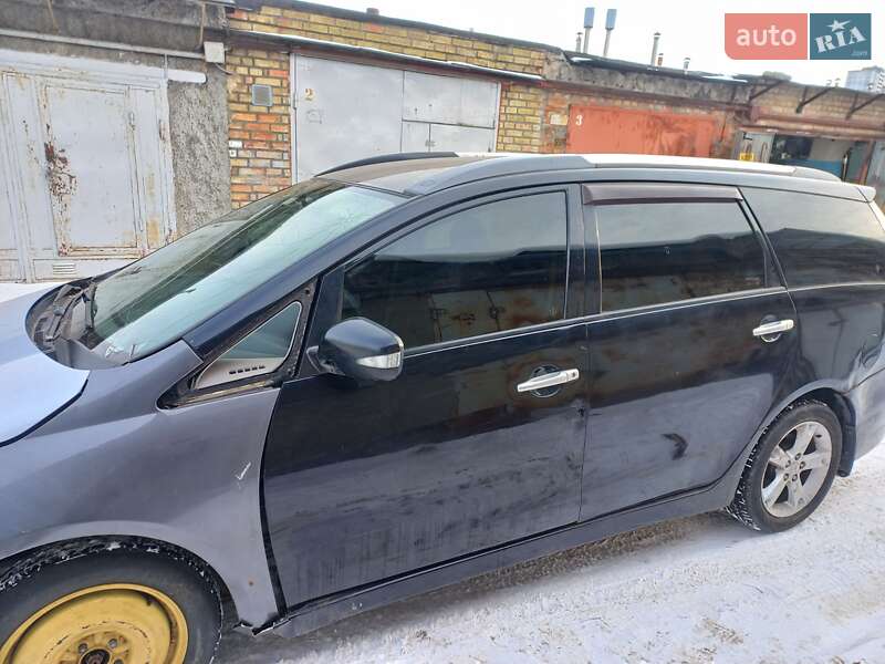 Мінівен Mitsubishi Grandis 2008 в Києві