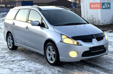 Минивэн Mitsubishi Grandis 2008 в Киеве