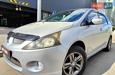 Минивэн Mitsubishi Grandis 2006 в Киеве