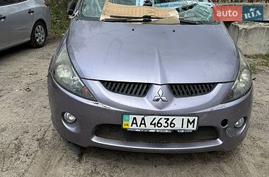Минивэн Mitsubishi Grandis 2004 в Киеве