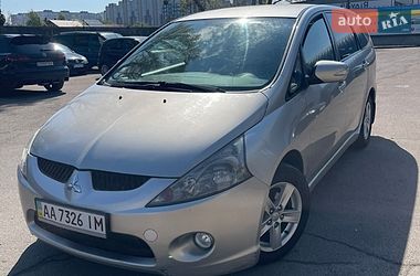 Минивэн Mitsubishi Grandis 2009 в Киеве