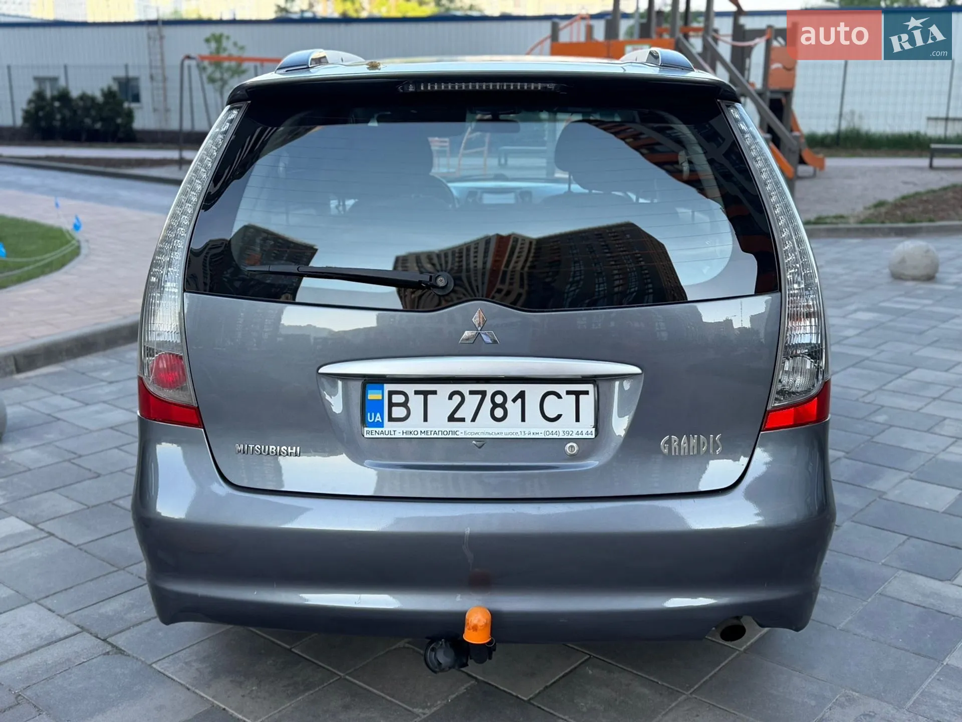 Mitsubishi Grandis 2008 VIN JMBLRNA4W8Z002810 фото оголошення 9 з 30