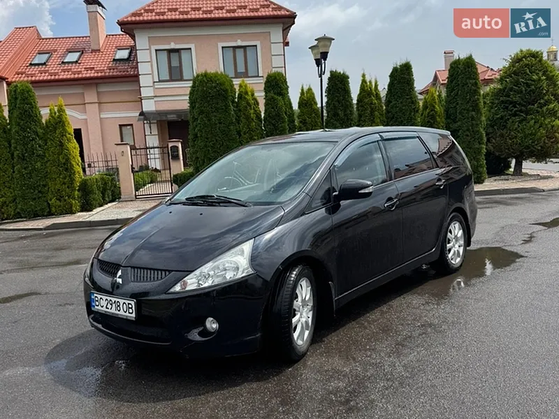 Mitsubishi Grandis