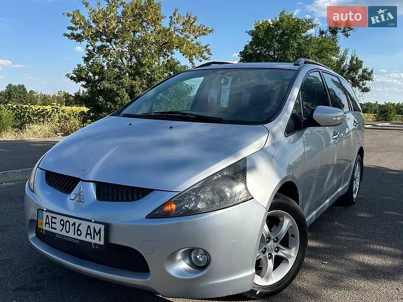 Mitsubishi Grandis