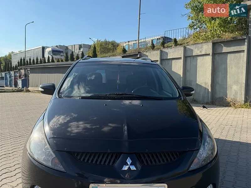 Mitsubishi Grandis