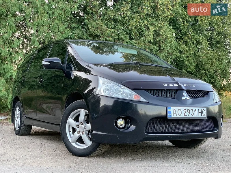 Mitsubishi Grandis