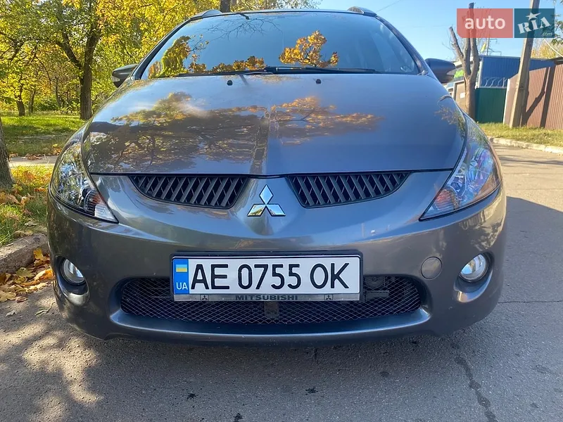 Mitsubishi Grandis 2008