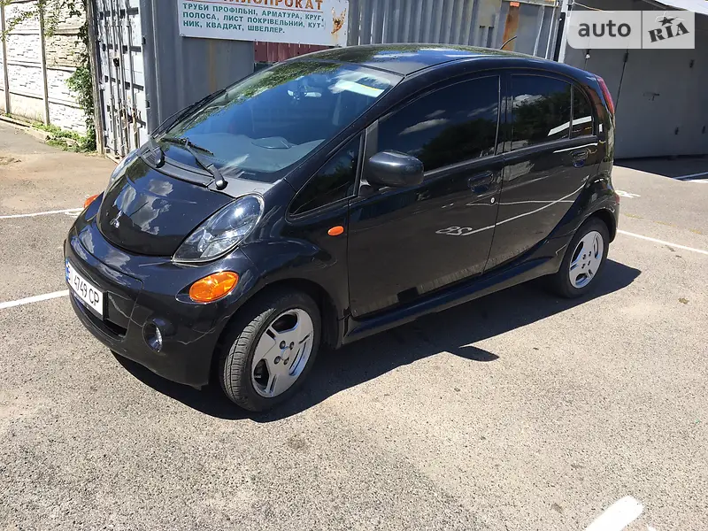 Mitsubishi i-MiEV 2014