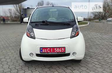 Mitsubishi i-MiEV 2012 Mitsubishi i-MiEV 2012