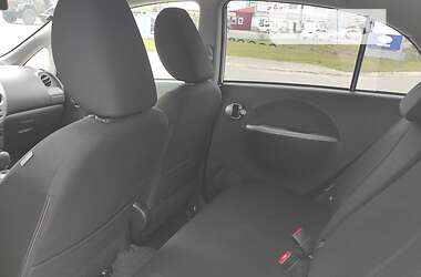 Хэтчбек Mitsubishi i-MiEV 2012 в 