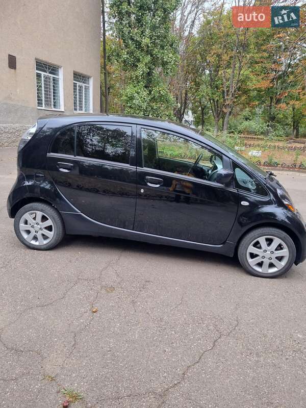 Хэтчбек Mitsubishi i-MiEV 2011 в Одессе