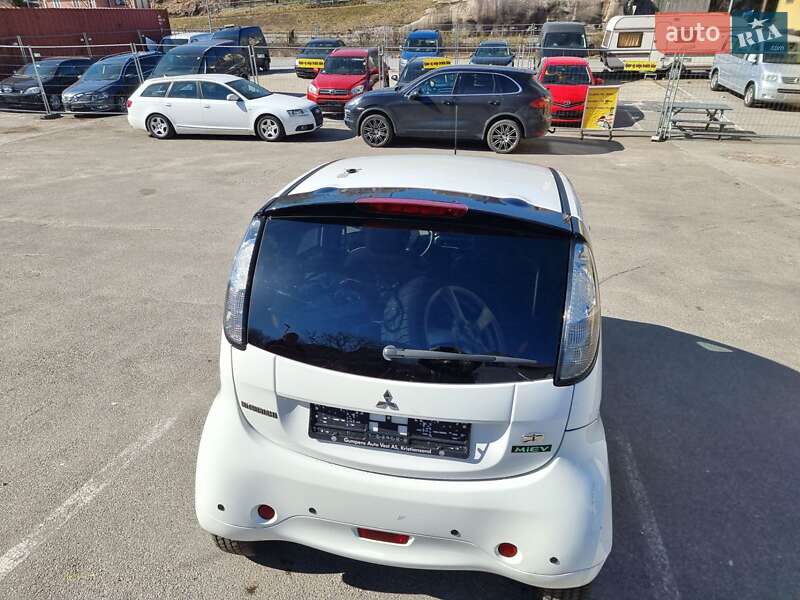 Хэтчбек Mitsubishi i-MiEV 2014 в Ивано-Франковске фото 12 Хэтчбек Mitsubishi i-MiEV 2014 в Ивано-Франковске