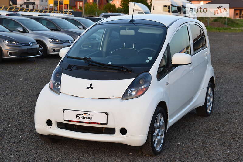 Хэтчбек Mitsubishi i-MiEV 2012 в Луцке