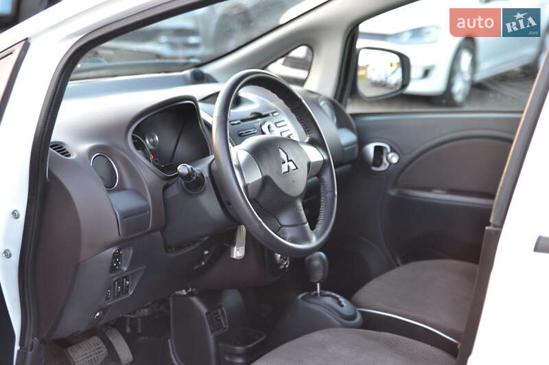 Хетчбек Mitsubishi i-MiEV 2012 в Луцьку