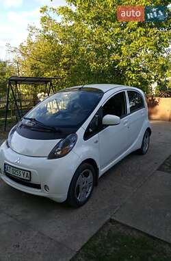 Хэтчбек Mitsubishi i-MiEV 2011 в Ивано-Франковске