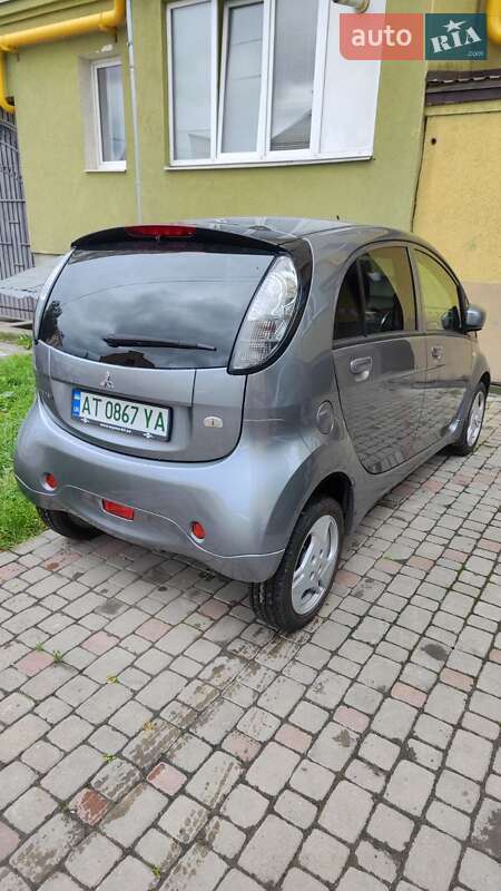 Хетчбек Mitsubishi i-MiEV 2012 в Івано-Франківську
