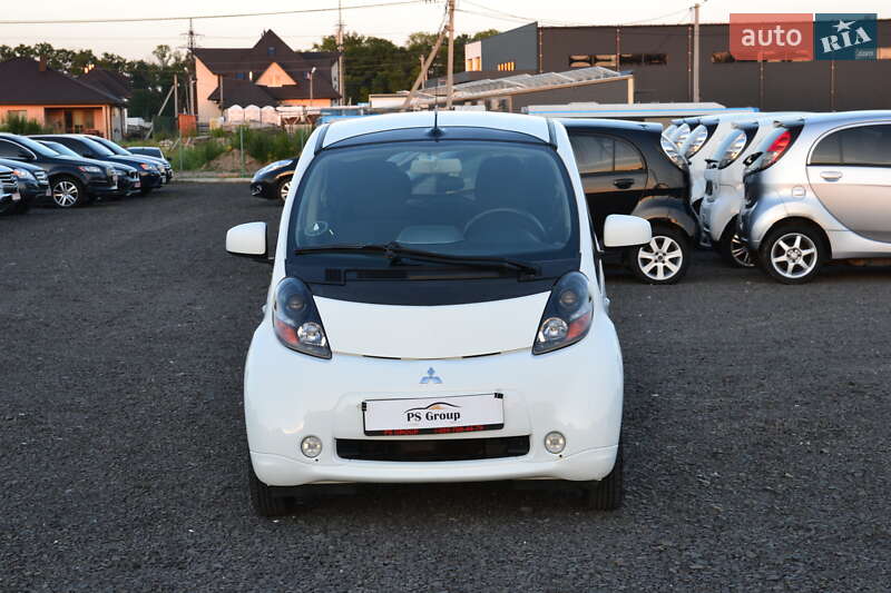 Хэтчбек Mitsubishi i-MiEV 2011 в Луцке